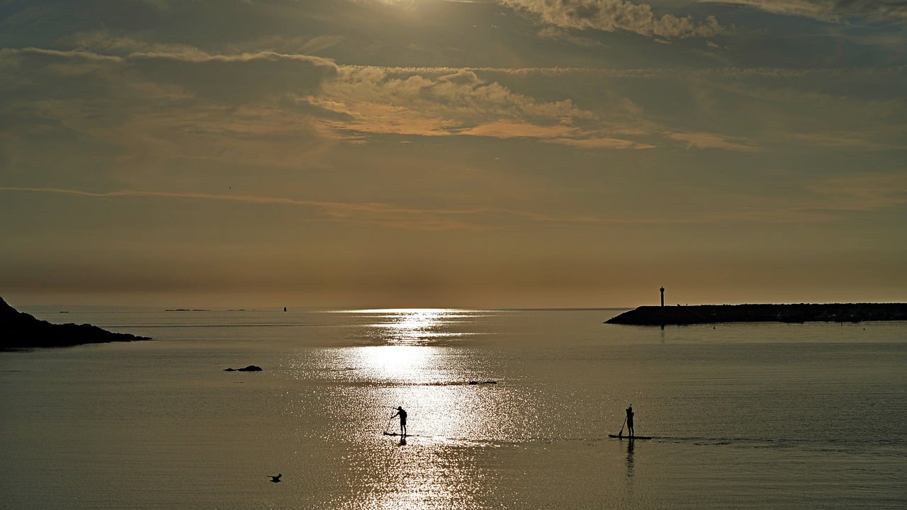 sunset, sky, clouds, sea, ocean, port, paddle, dusk, nature, landscape, erquy, cotes d'armor, brittany, fond d'écran, image de bureau, desktop picture, wallpaper, hintergrundsbild, hd wallpaper, yk