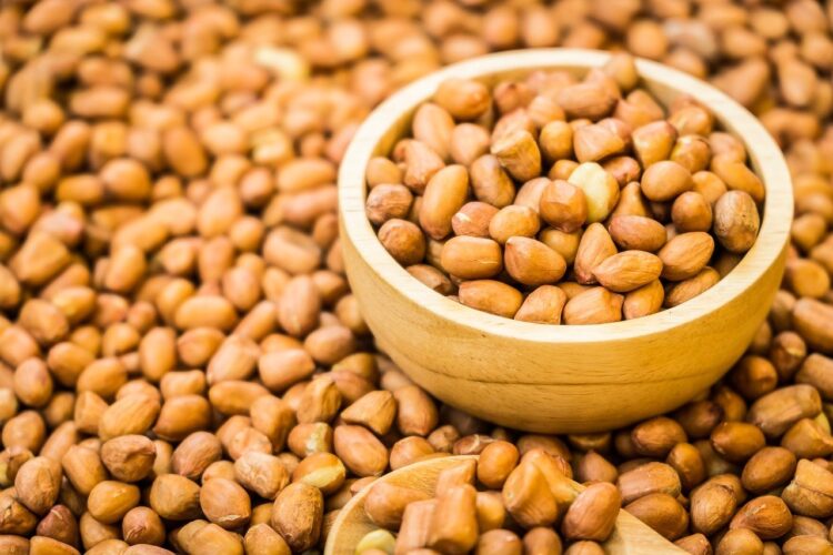 peanuts, cool backgrounds, windows wallpaper, wooden bowl, roasted, wallpaper 4k, natural, healthy, full hd wallpaper, texture, closeup, free background, food, nutrition, desktop backgrounds, organic, nutrient, peeled, hd wallpaper, 4k wallpaper 1920x1080, background, raw, wallpaper hd, ingredient, beautiful wallpaper, free wallpaper, nut, mac wallpaper, laptop wallpaper, heap, 4k wallpaper, pattern, seen from above