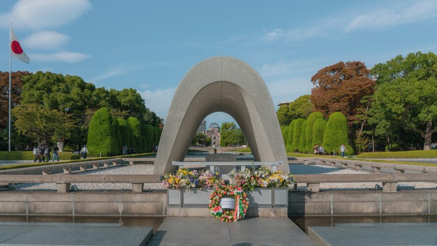 hiroshima peace park, hiroshima, national memorial, cenotaph, commemorate, memorial, memory, monument, japan