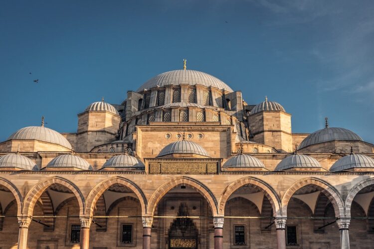 istanbul, turkey, suleymaniye mosque, mosque, ottoman architecture, islamic architecture, domes, arches, historic building, culture, religion, heritage, travel, tourism, skyline, architecture details, landmark, blue sky